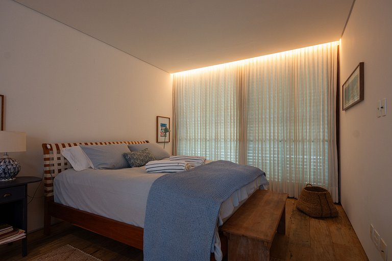 Casa Alto Padrão Pé na Areia | Guaecá - CG