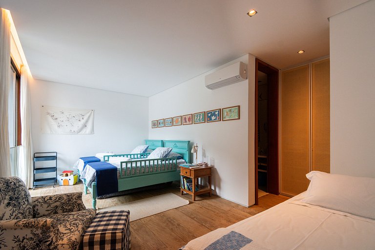 Casa Alto Padrão Pé na Areia | Guaecá - CG