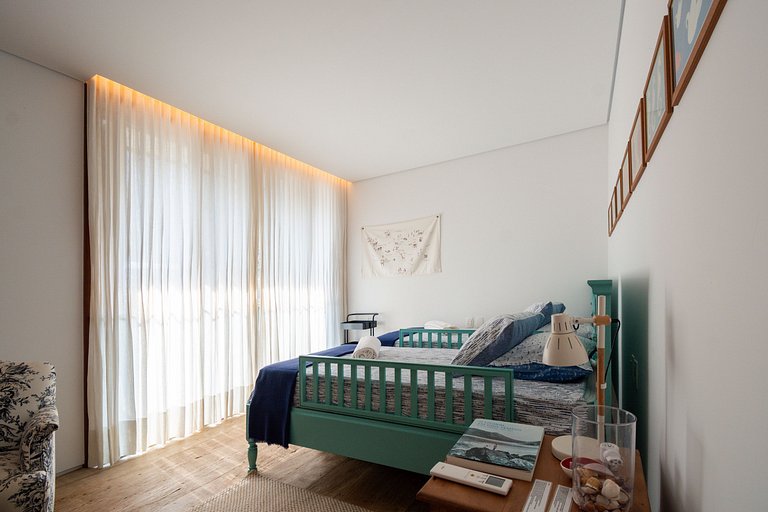 Casa Alto Padrão Pé na Areia | Guaecá - CG