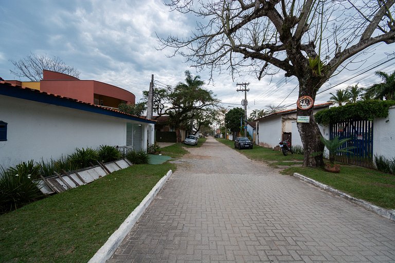 Casa Alto Padrão Pé na Areia | Guaecá - CG