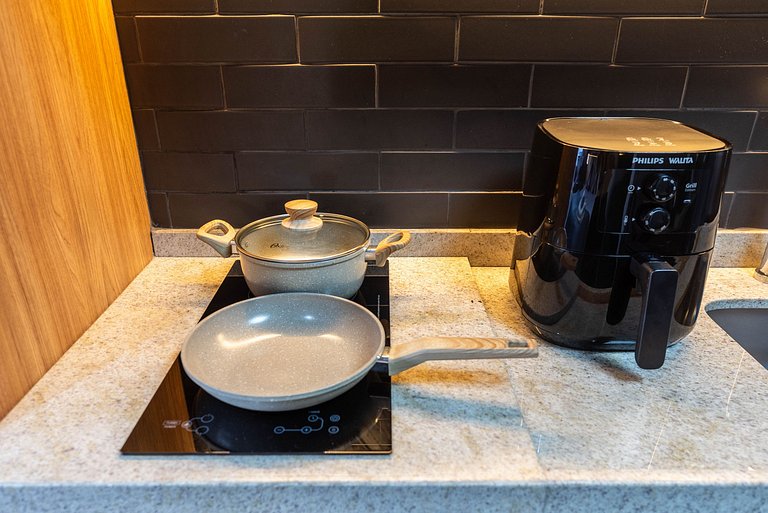 Studio c/ Piscina na Cobertura no Sumaré - G1-103