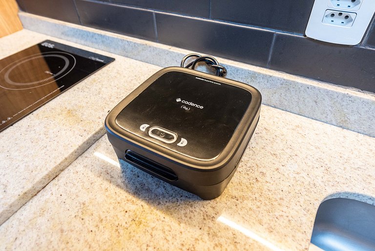 Studio c/ Piscina na Cobertura no Sumaré - G1-103