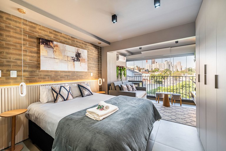 Studio c/ Piscina na Cobertura no Sumaré - G1-103