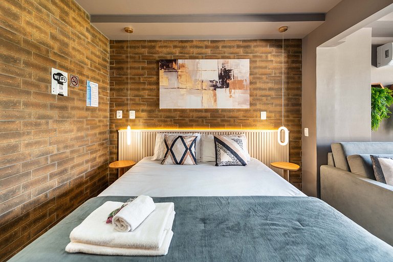 Studio c/ Piscina na Cobertura no Sumaré - G1-103