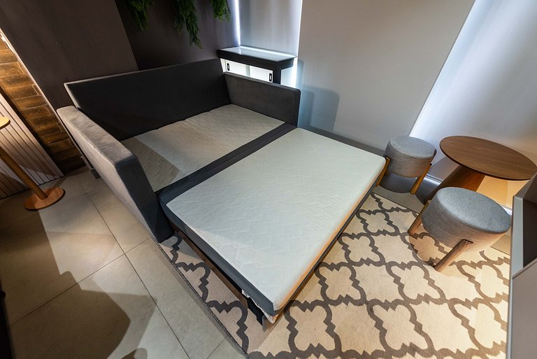 Studio c/ Piscina na Cobertura no Sumaré - G1-103