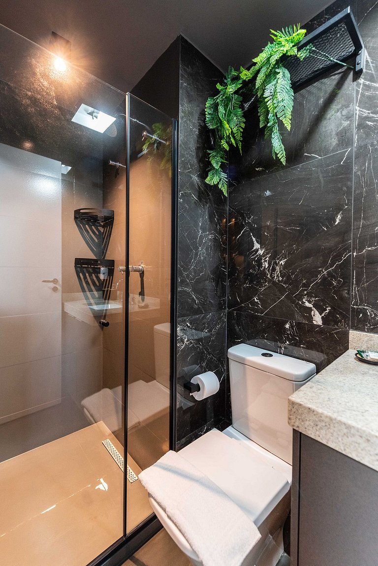 Studio c/ Piscina na Cobertura no Sumaré - G1-103