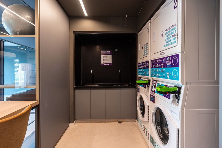 Studio c/ Piscina na Cobertura no Sumaré - G1-103