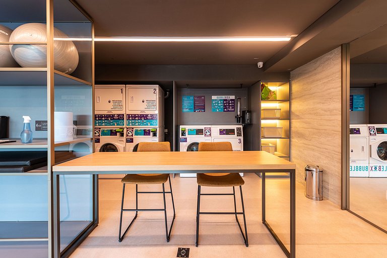 Studio c/ Piscina na Cobertura no Sumaré - G1-103