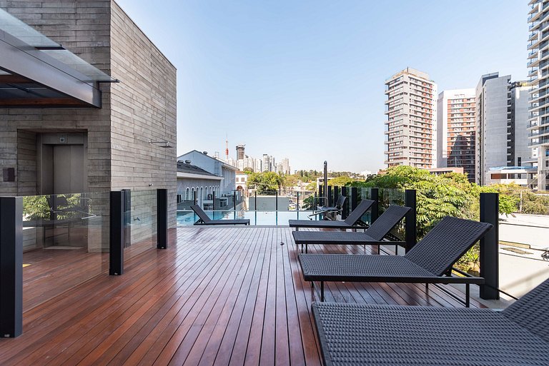 Studio c/ Piscina na Cobertura no Sumaré - G1-103