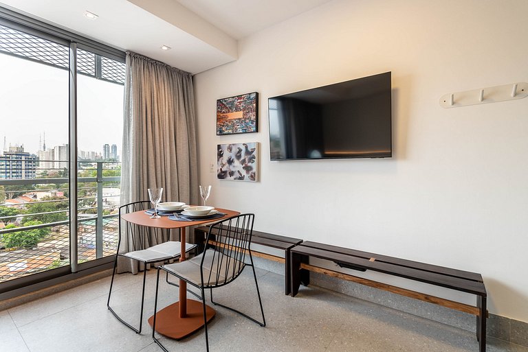 Studio Elegante em Pinheiros próx. Metrô - PG606