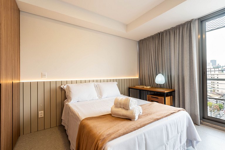 Studio Elegante em Pinheiros próx. Metrô - PG606