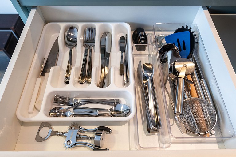 Studio Elegante em Pinheiros próx. Metrô - PG606