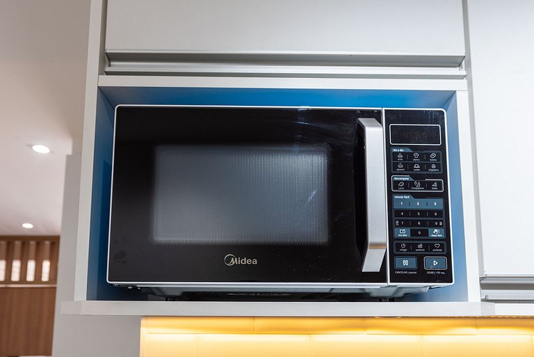 Studio Completo com Piscina na Cobertura - KH702