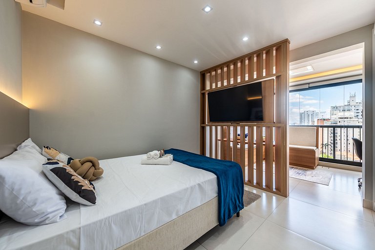 Studio Completo com Piscina na Cobertura - KH702