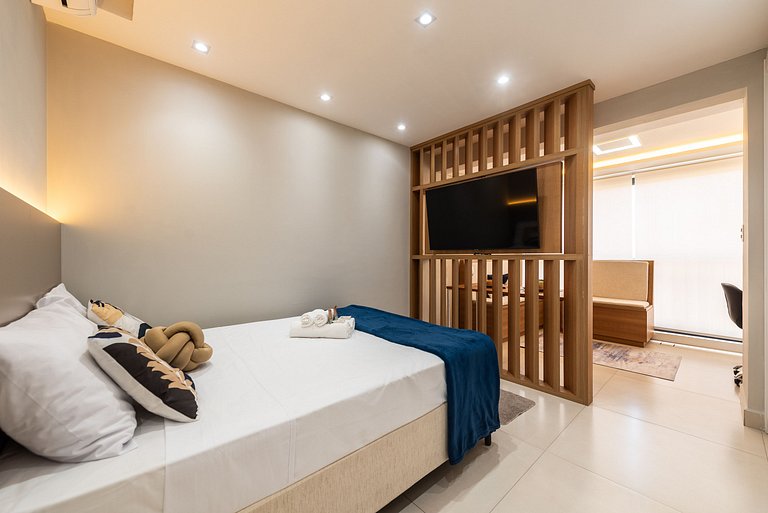 Studio Completo com Piscina na Cobertura - KH702