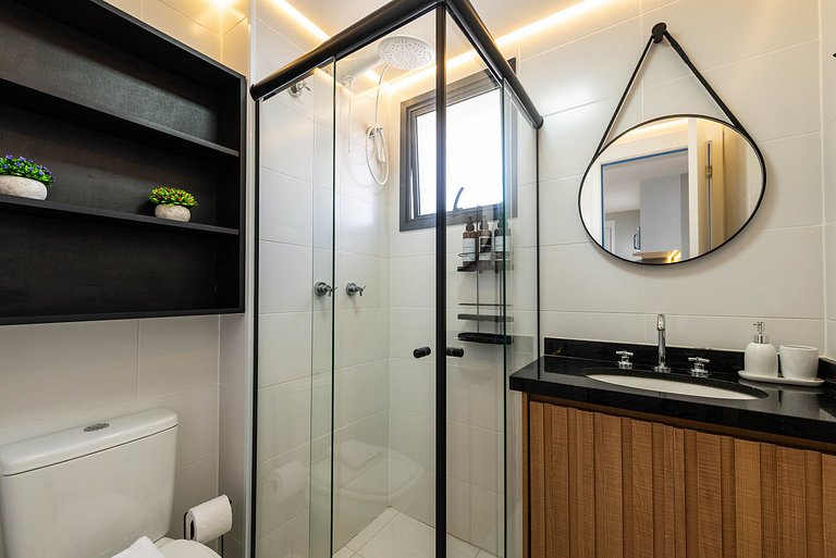 Studio Completo com Piscina na Cobertura - KH702