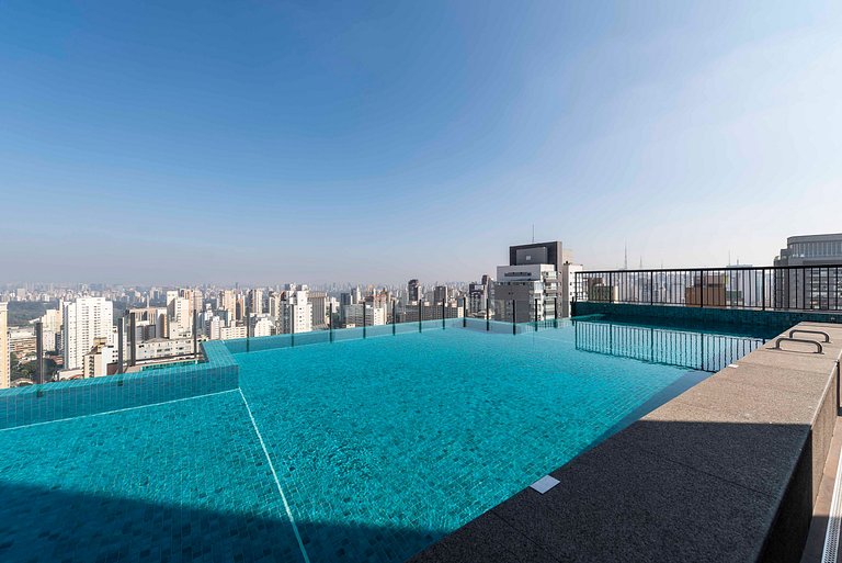 Studio Completo com Piscina na Cobertura - KH702