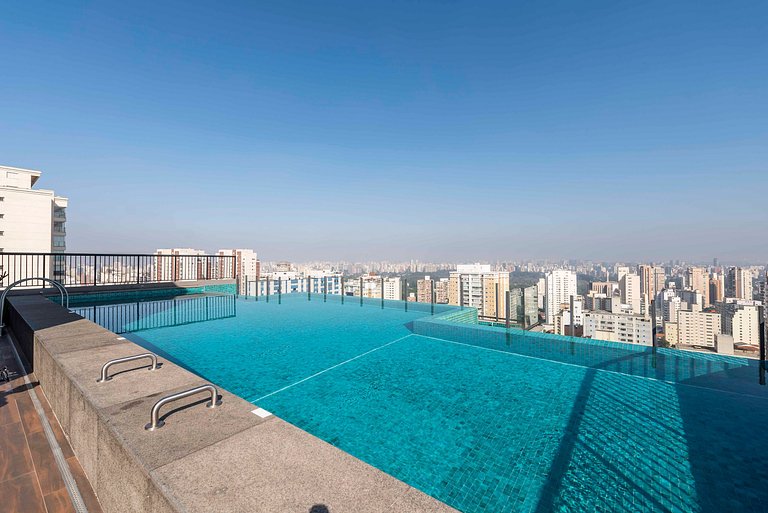 Studio Completo com Piscina na Cobertura - KH702