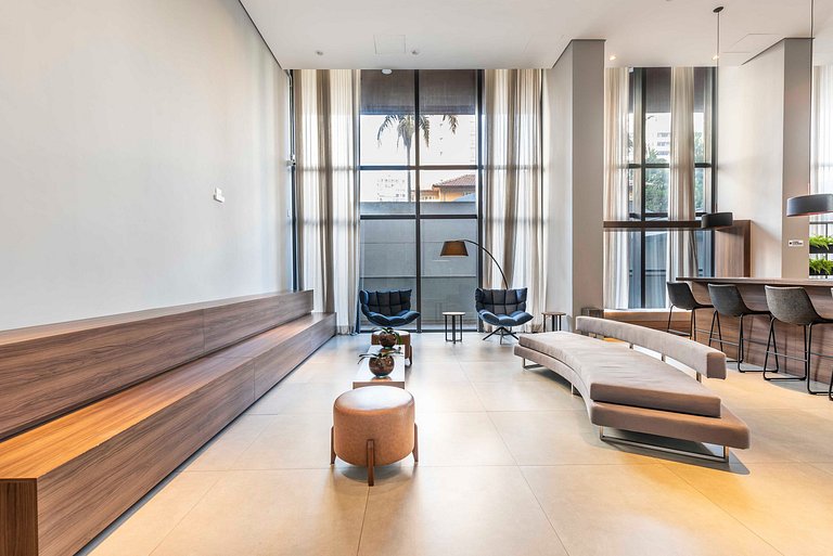 Studio Completo com Piscina na Cobertura - KH702