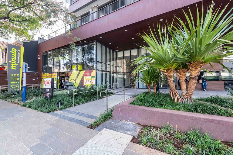 Studio Completo com Piscina na Cobertura - KH702