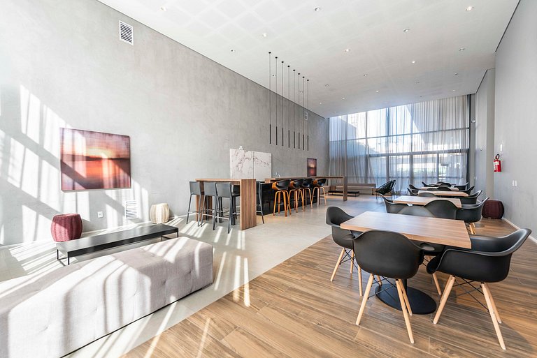 Studio Completo com Piscina na Cobertura - KH702