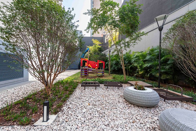 Studio Completo com Piscina na Cobertura - KH702