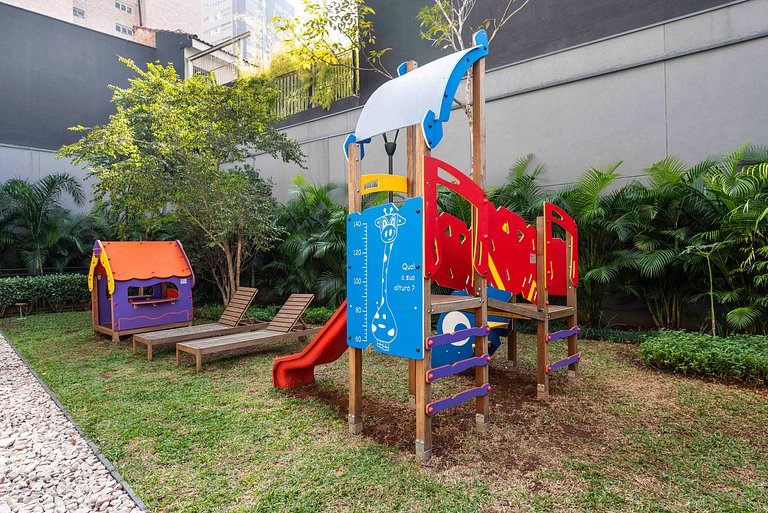 Studio Completo com Piscina na Cobertura - KH702