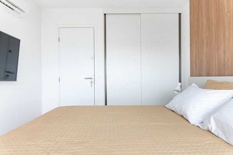 Vista Incrível para o Rio e Mar - PC907