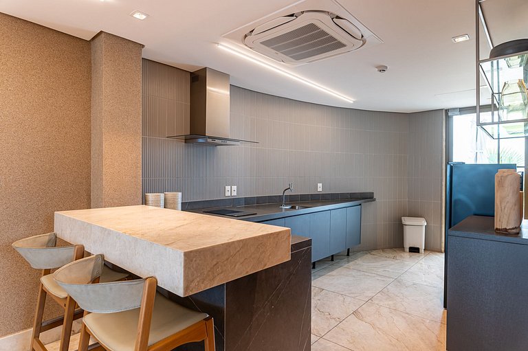 Vista Incrível para o Rio e Mar - PC907