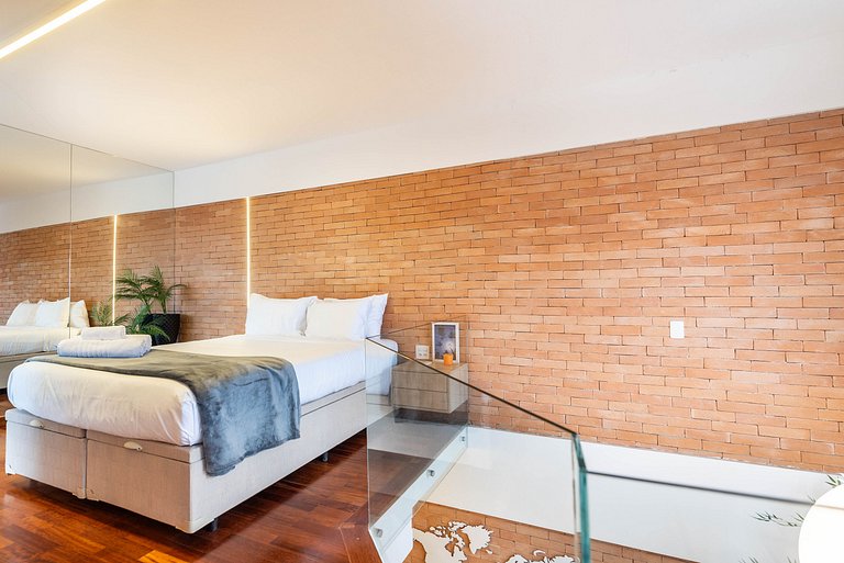 Triplex com Jacuzzi na Cobertura - GM94