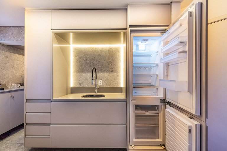 Triplex com Jacuzzi na Cobertura - GM94