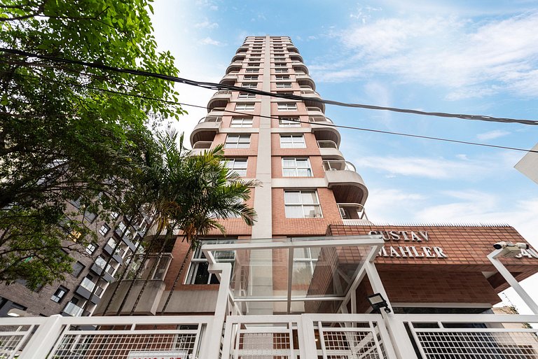 Triplex com Jacuzzi na Cobertura - GM94