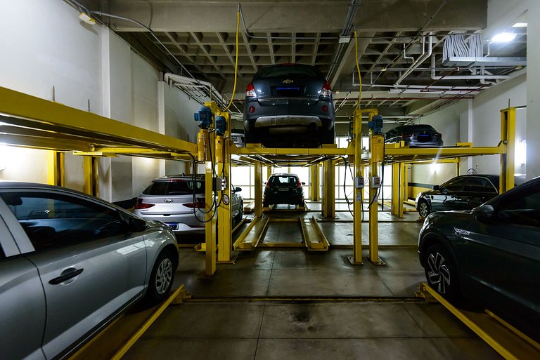 Flat c/ Limpeza Diária e Estacionamento - LB507