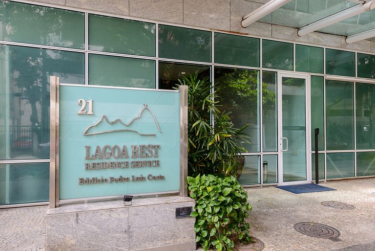 Flat c/ Limpeza Diária e Estacionamento - LB507