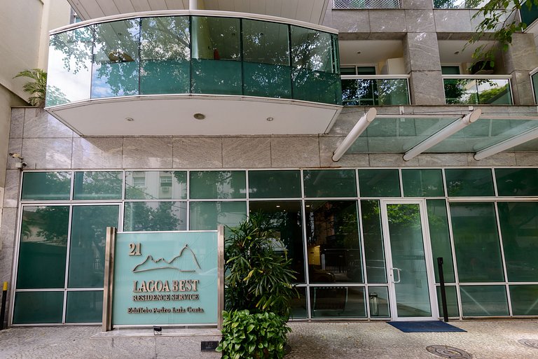 Flat c/ Limpeza Diária e Estacionamento - LB507