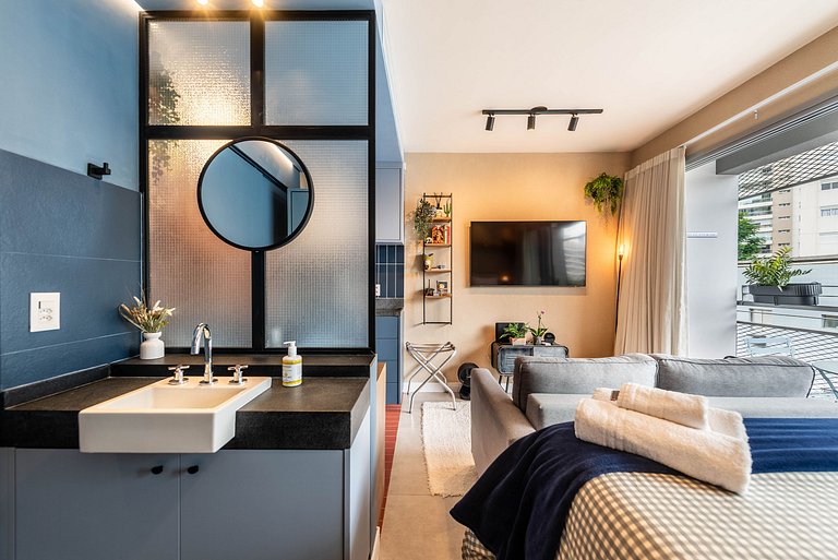 Studio com Varanda, Academia e Piscina