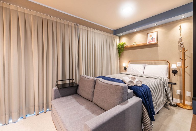Studio com Varanda, Academia e Piscina