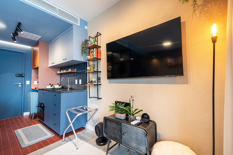 Studio com Varanda, Academia e Piscina