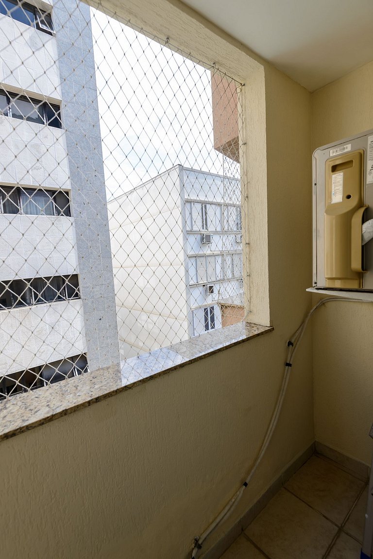 Flat c/ Limpeza Diária e Estacionamento - LB507