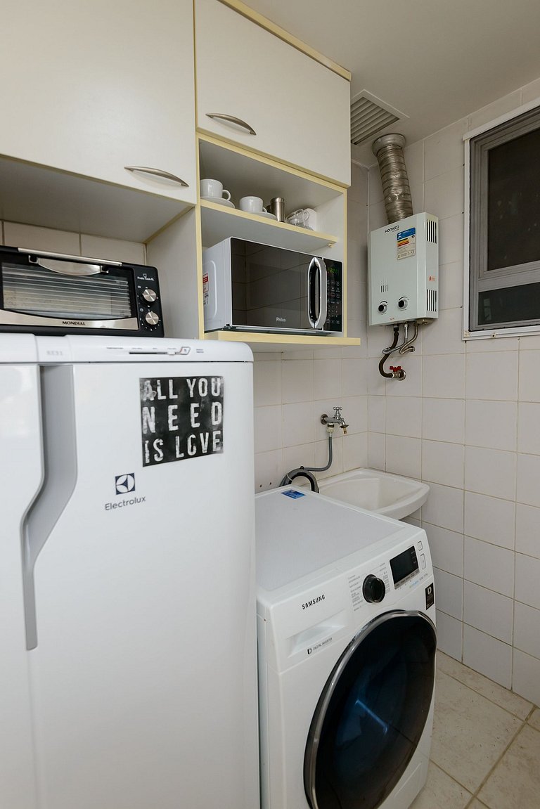 Flat c/ Limpeza Diária e Estacionamento - LB507