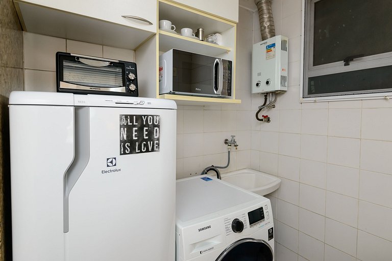 Flat c/ Limpeza Diária e Estacionamento - LB507