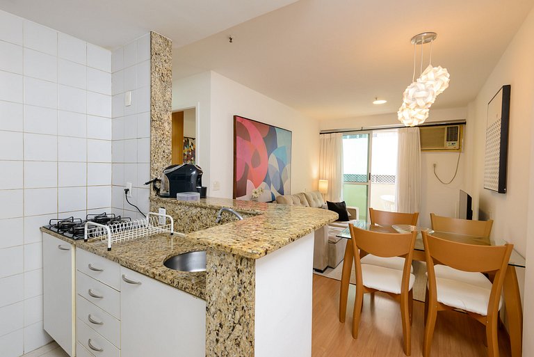 Flat c/ Limpeza Diária e Estacionamento - LB507