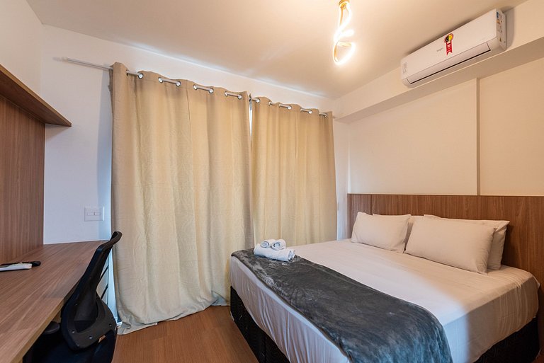 Studio c/ Vista Panorâmica e Piscina - GP2304