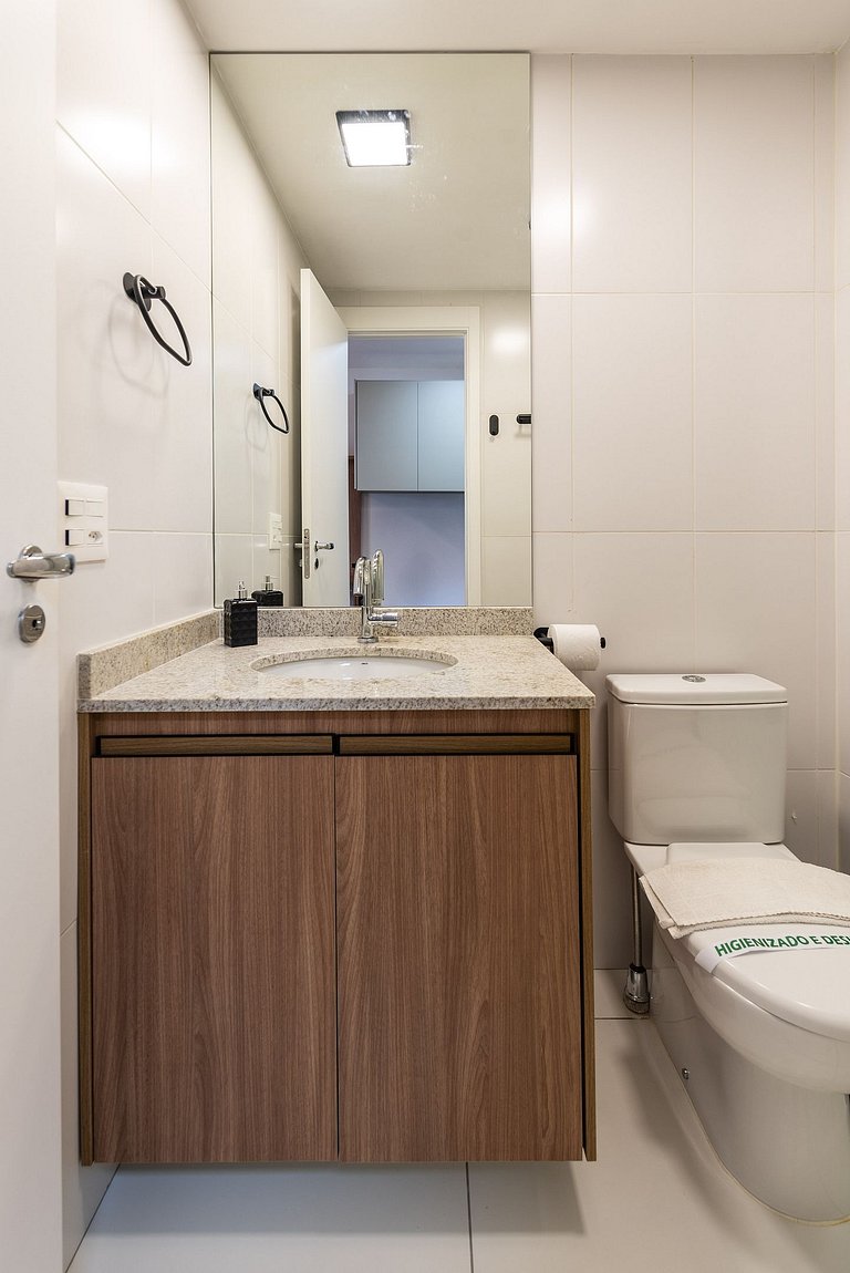 Studio c/ Vista Panorâmica e Piscina - GP2304