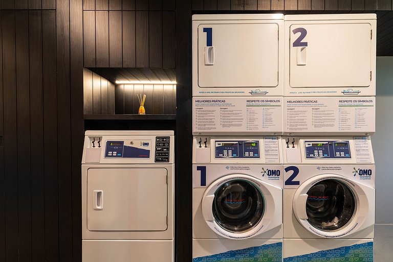 Studio c/ Vista Panorâmica e Piscina - GP2304