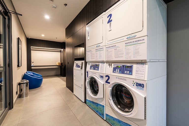 Studio c/ Vista Panorâmica e Piscina - GP2304