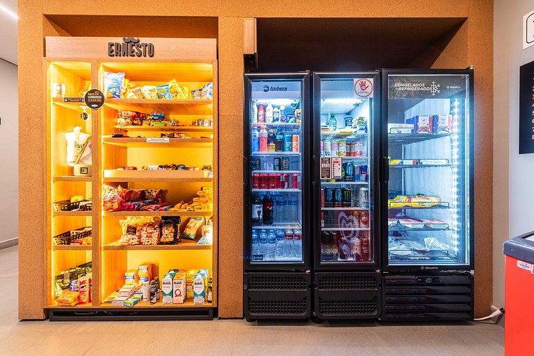 Studio c/ Vista Panorâmica e Piscina - GP2304