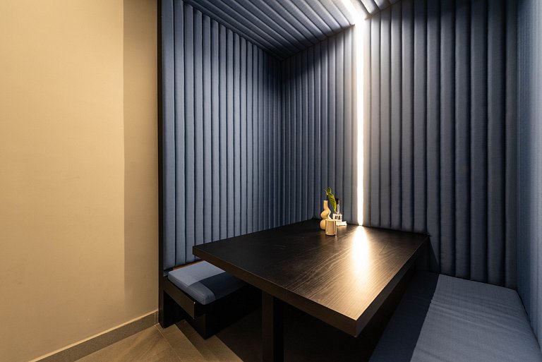 Studio c/ Vista Panorâmica e Piscina - GP2304