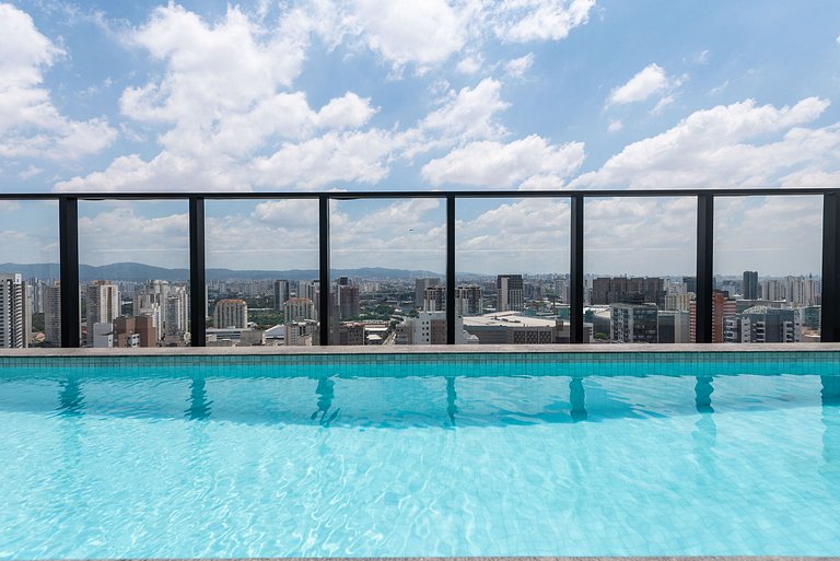 Studio c/ Vista Panorâmica e Piscina - GP2304