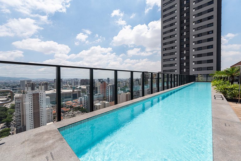 Studio c/ Vista Panorâmica e Piscina - GP2304